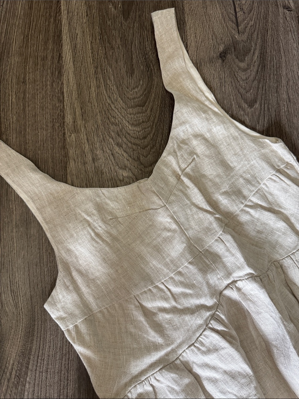 NWOT Sister Bloom (No. 14
Boutique) Médium Palmer Linen Maxi
Dress - Picture 3 of 8